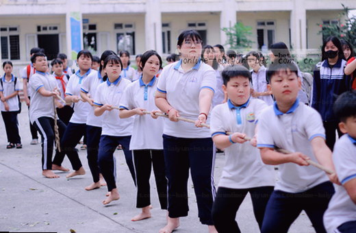 奔跑的汗水 照亮夺冠之路